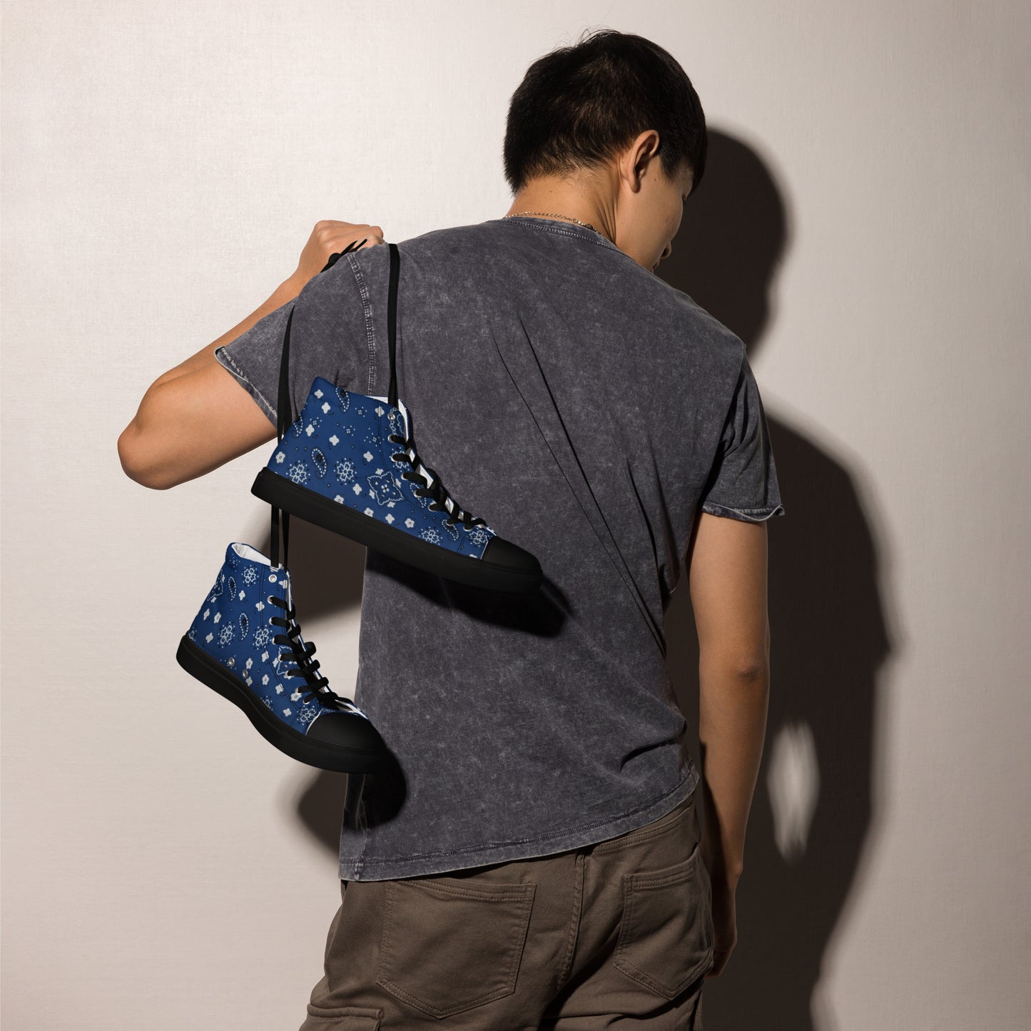Men’s High Top Bandana Shoes