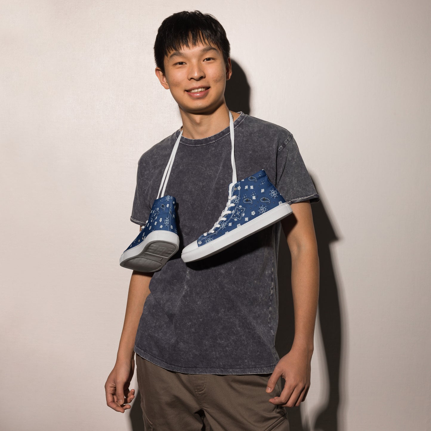 Men’s High Top Bandana Shoes
